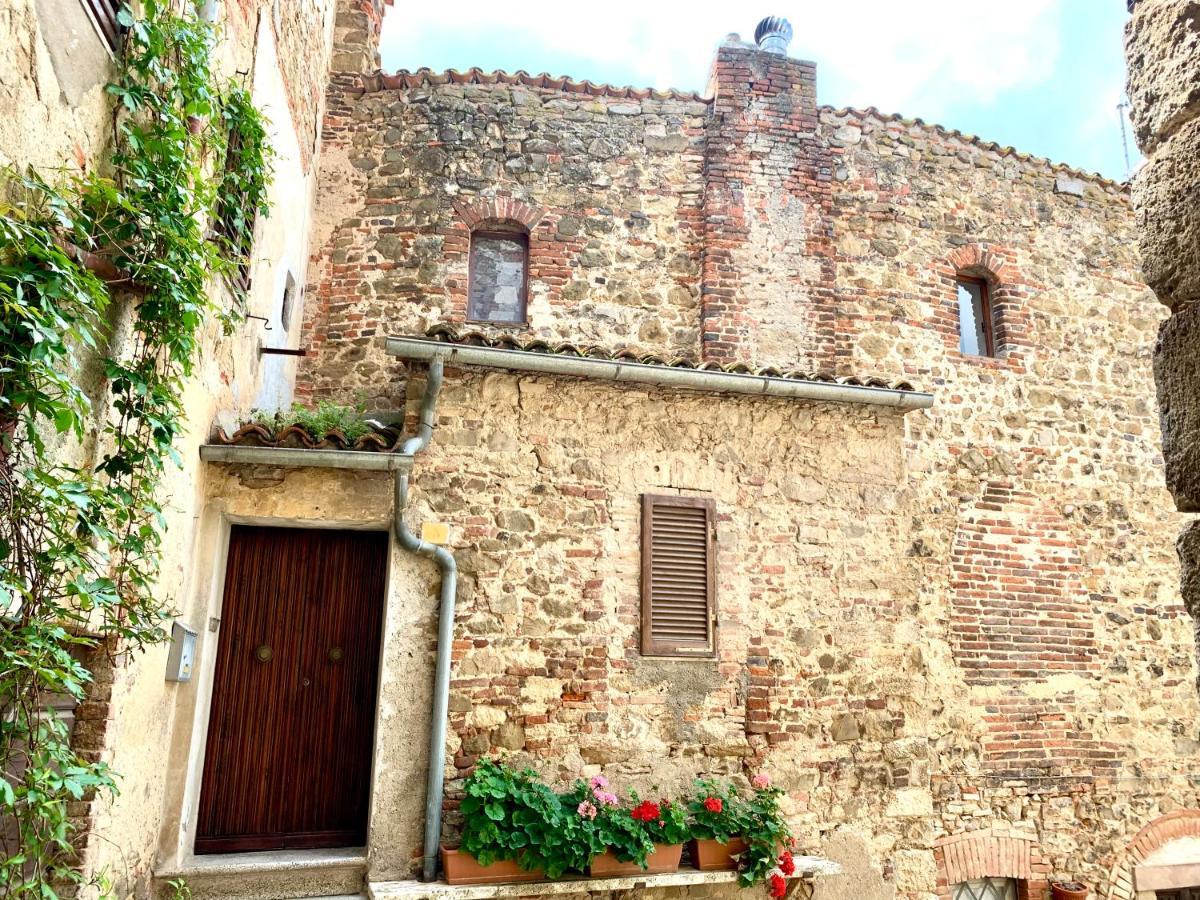Casa Vacanze La Casa Di Nonna Libia Vicino Saturnia مونتيميرانو المظهر الخارجي الصورة